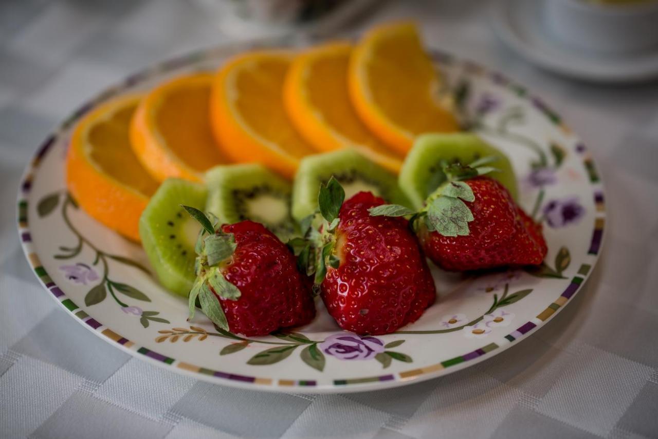Weller Haus Bed, Breakfast & Event Center Bed & Breakfast Bellevue ภายนอก รูปภาพ