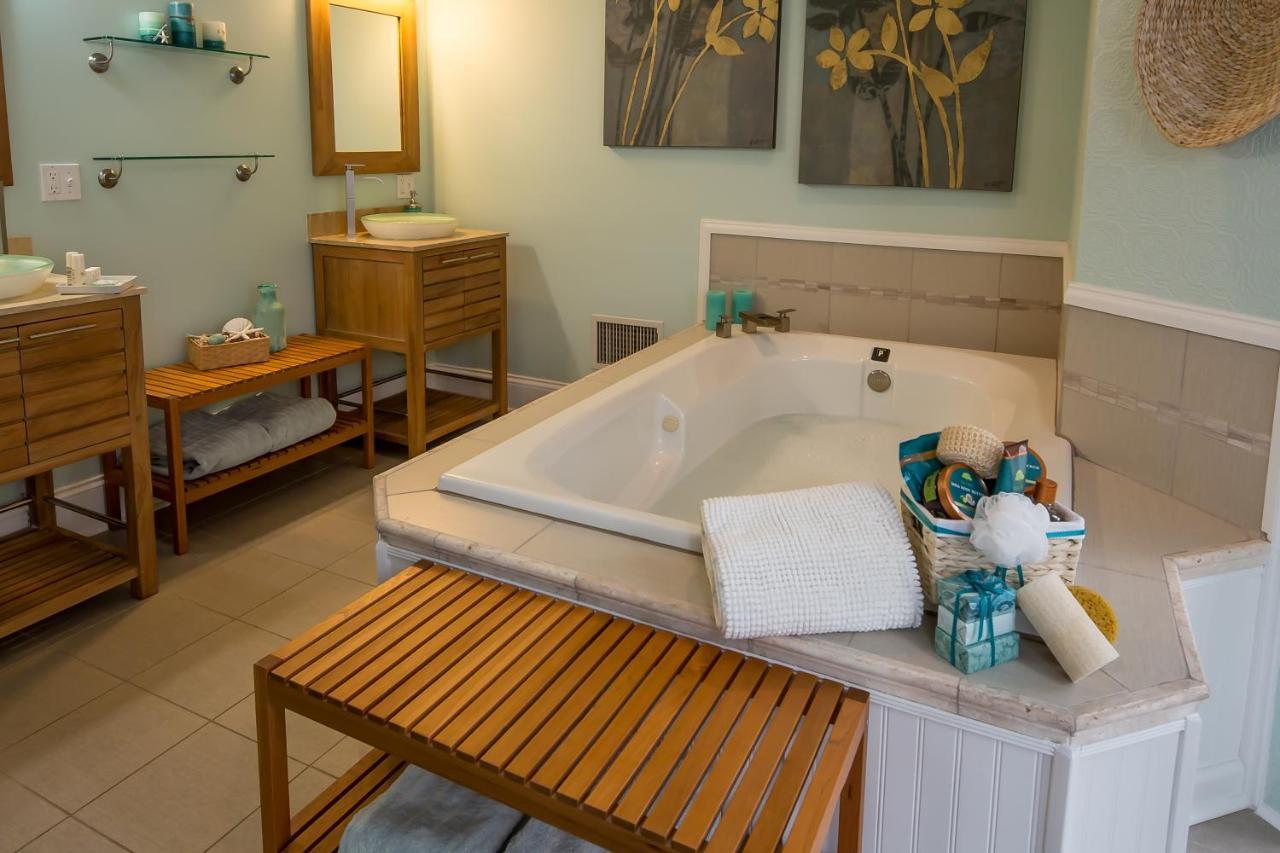 Weller Haus Bed, Breakfast & Event Center Bed & Breakfast Bellevue ภายนอก รูปภาพ