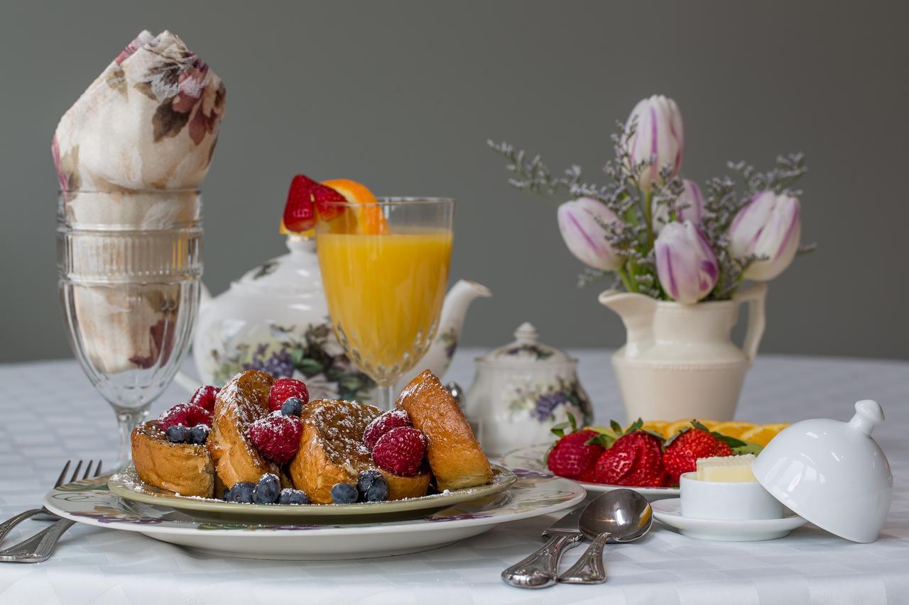 Weller Haus Bed, Breakfast & Event Center Bed & Breakfast Bellevue ภายนอก รูปภาพ